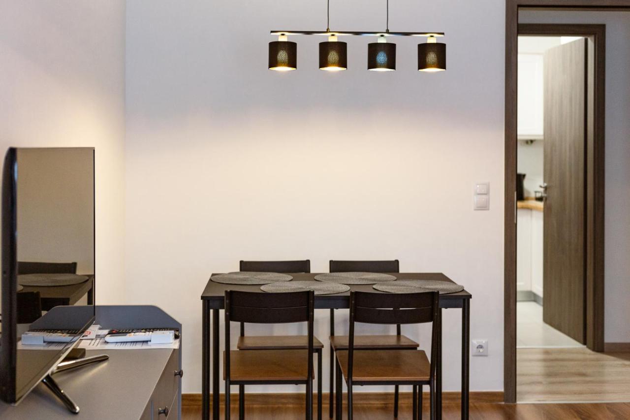 Modern & Newly Built Apartment With Private Garage Budapešť Exteriér fotografie